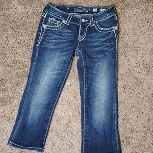 Last day! Miss Me Capri